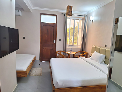 Urbanview_Hotel_Deluxe_Room_01