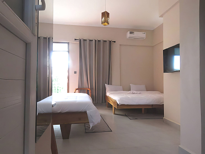 Urbanview_Hotel_Deluxe_Room_02