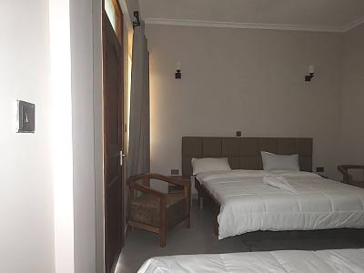 Urbanview_Hotel_Standard_Room_02