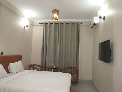 Urbanview_Hotel_Standard_Room_06